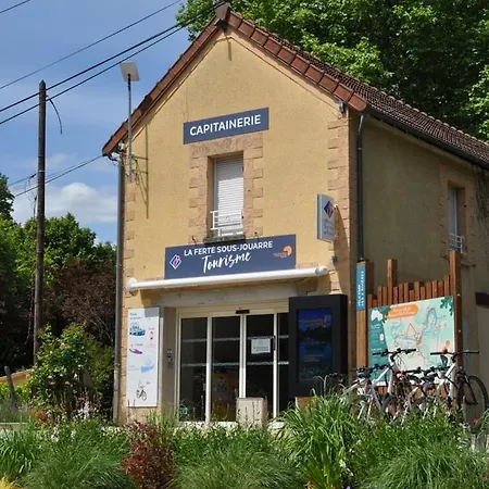 Gare A Pied Escale Authentique Aux Portes De Paris La Ferté-sous-Jouarre Exterior photo